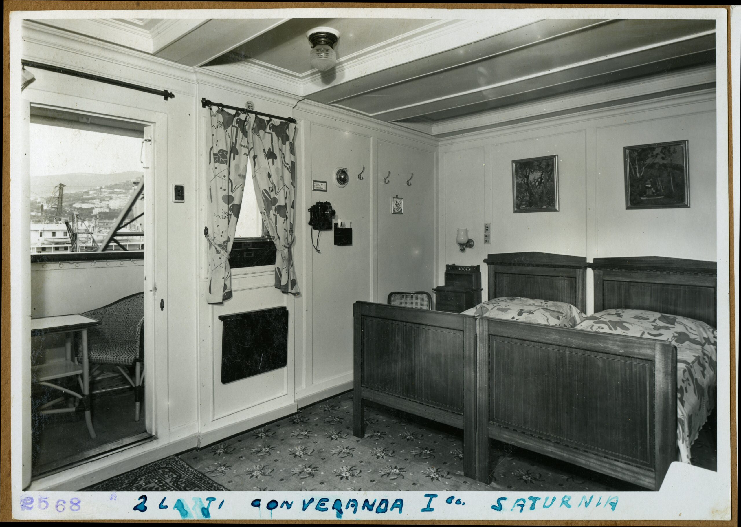 immagine canvas classi Dormire_Saturnia 2568